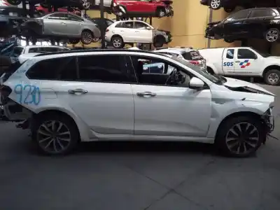 Veículo de Sucata fiat tipo ii (357) fam lounge do ano 2018 alimentado 940b7000