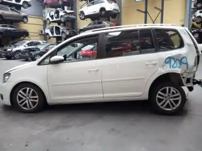 Veículo de Sucata volkswagen touran (1t3) sport do ano 2015 alimentado cfhc