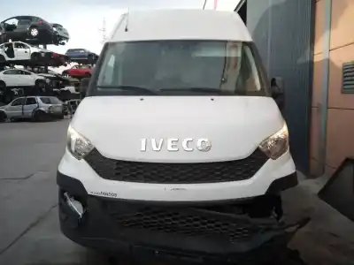 Здавання транспортного засобу iveco daily furgón fg h2 33 s ... v batalla 3520 року 2015 потужний f1afl411c