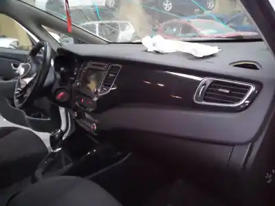 Scrapping Vehicle kia carens ( ) drive of the year 2013 powered d4fd