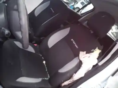 Veículo de Sucata dacia sandero stepway do ano 2015 alimentado k9k626