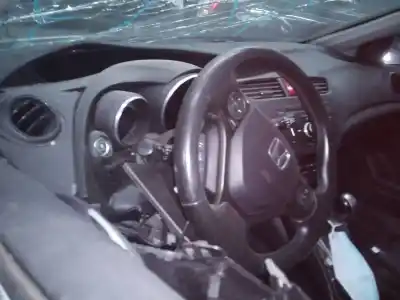 Veículo de Sucata honda civic (fk) 1.4 sport do ano 2013 alimentado l13z4