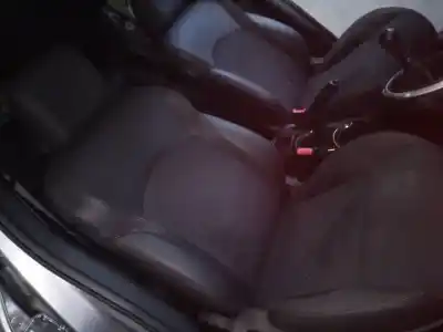 Veicolo di demolizione nissan juke (f15) tekna dell'anno 2016 alimentato k9k