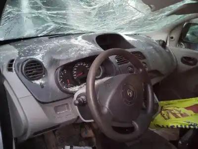 Здавання транспортного засобу renault kangoo expression profesional року 2011 потужний k9k802