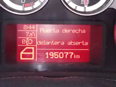 Veículo de Sucata alfa romeo mito (145) distinctive do ano 2009 alimentado 199a3000