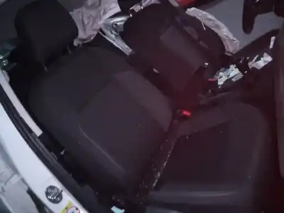 Sloopvoertuig volkswagen polo advance van het jaar 2020 aangedreven dgtd