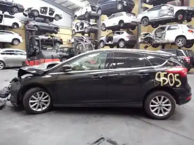 Veicolo di demolizione ford focus lim. business dell'anno 2015 alimentato t7db