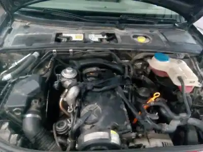 Veículo de Sucata audi a4 avant (8e) 1.9 tdi (96kw) do ano 2004 alimentado avb