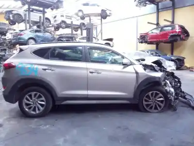 Vehículo de desguace HYUNDAI TUCSON Style blue 2WD del año 2017 con motor D4FD