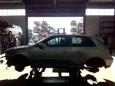 Здавання транспортного засобу audi a3 (8l) 1.9 tdi attraction року 1998 потужний agr