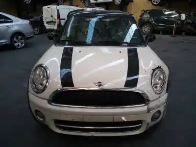 Sloopvoertuig bmw mini (r56) cooper d van het jaar 2007 aangedreven 9hz
