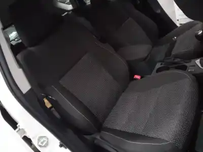 Scrapping Vehicle toyota auris active of the year 2013 powered 1adftv