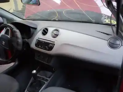 Veicolo di demolizione seat ibiza (6j5) ecomotive dell'anno 2010 alimentato bms