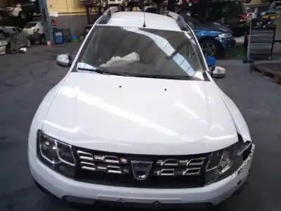 Veicolo di demolizione dacia duster ambiance 4x2 dell'anno 2015 alimentato k9k856