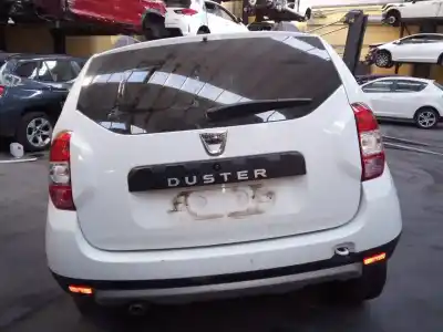 Veicolo di demolizione dacia duster ambiance 4x2 dell'anno 2015 alimentato k9k856