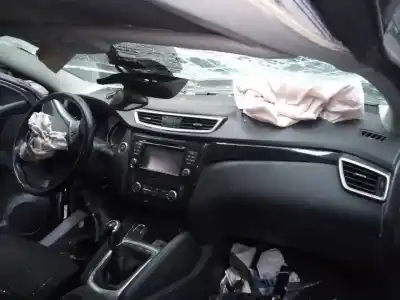 Veicolo di demolizione nissan qashqai (j11) visia dell'anno 2014 alimentato k9k