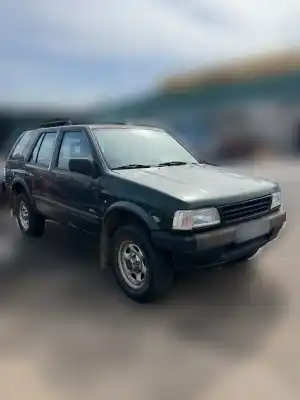 Veicolo di demolizione opel frontera a básico dell'anno 1995 alimentato 4jb1