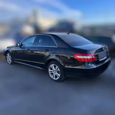 Verschrottungsfahrzeug mercedes-benz clase e (w212) lim. 220 cdi blueefficiency (212.002) des jahres 2011 angetrieben om651924