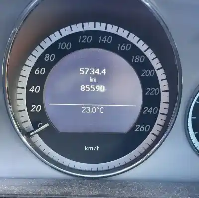 Verschrottungsfahrzeug mercedes-benz clase e (w212) lim. 220 cdi blueefficiency (212.002) des jahres 2011 angetrieben om651924