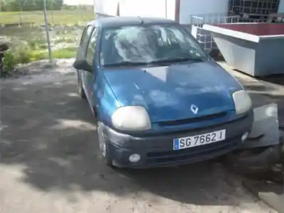 Scrapping Vehicle renault   of the year 1999 powered f8q630