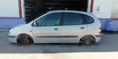 Здавання транспортного засобу renault   року 2000 потужний k4j7