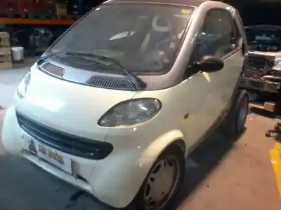 Scrapping Vehicle smart coupe pulse of the year 1998 powered 