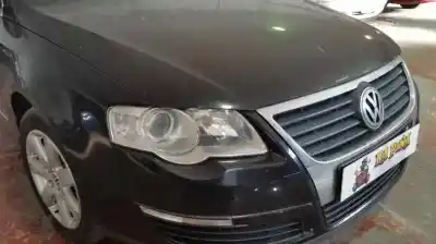 Veicolo di demolizione volkswagen passat berlina (3c2) advance dell'anno 2005 alimentato bkp