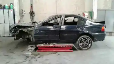 Vehicul casat bmw serie 3 berlina (e46) 320d al anului 2004 alimentat 204d4