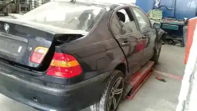 Vehicul casat bmw serie 3 berlina (e46) 320d al anului 2004 alimentat 204d4