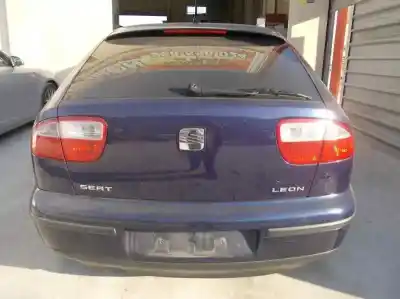 Sloopvoertuig seat leon (1m1) stella van het jaar 2000 aangedreven ahw