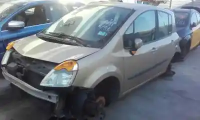 Scrapping Vehicle renault modus confort dynamique of the year 2004 powered k9k750