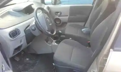 Scrapping Vehicle renault modus confort dynamique of the year 2004 powered k9k750