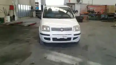 Veicolo di demolizione FIAT PANDA (169) 1.2 8V Dynamic dell'anno 2004 alimentato 188A4000