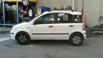 Veicolo di demolizione fiat panda (169) 1.2 8v dynamic dell'anno 2004 alimentato 188a4000