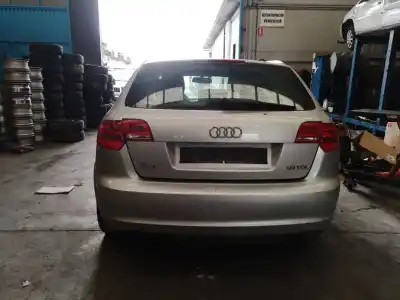Veículo de Sucata audi a3 sportback (8p) 1.9 tdi do ano 2009 alimentado bls