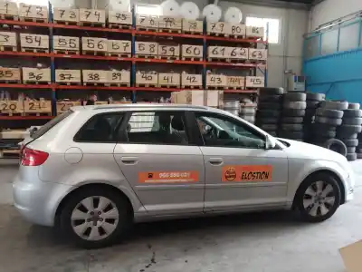 Veículo de Sucata audi a3 sportback (8p) 1.9 tdi do ano 2009 alimentado bls