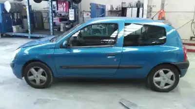 Здавання транспортного засобу renault clio ii fase ii (b/cb0) campus року 2002 потужний d4f712