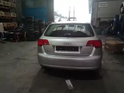 Утилизация автомобиля audi a3 (8p) 1.6 fsi ambiente 116 cv / 85 kw года 2006 питание blf
