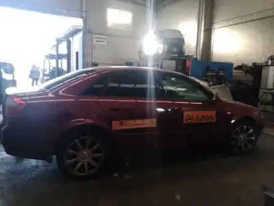 Veicolo di demolizione audi a4 berlina (8e) 1.9 tdi (96kw) dell'anno 2002 alimentato avf