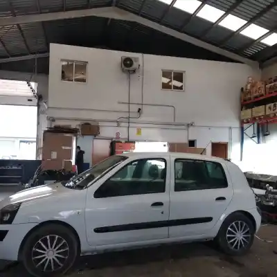Scrapping Vehicle renault clio ii fase ii (b/cb0) authentique of the year 2002 powered 