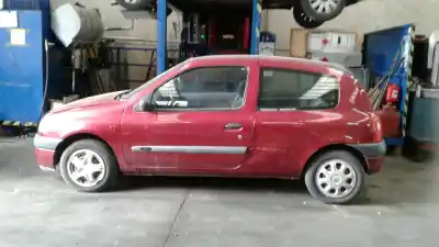 Утилизация автомобиля renault clio ii fase ii (b/cb0) authentique года 2001 питание d7f720