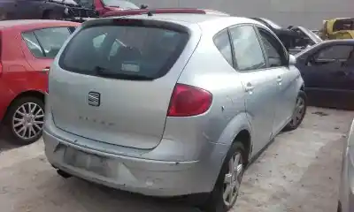 Veículo de Sucata seat altea (5p1) stylance / style do ano 2004 alimentado bkd