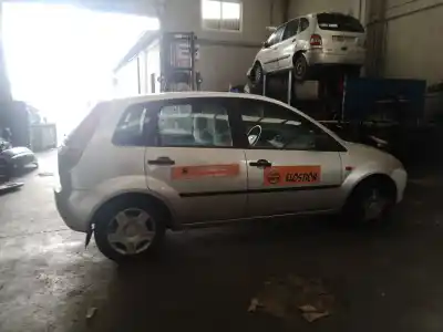 Veículo de Sucata ford fiesta (cbk) ambiente do ano 2004 alimentado fxjb