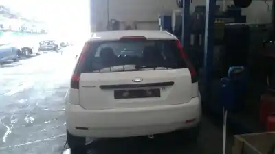 Veículo de Sucata ford fiesta (cbk) ambiente do ano 2001 alimentado f6ja