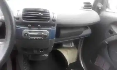 Scrapping Vehicle smart coupe básico (45kw) of the year 2004 powered m160910