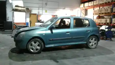 Scrapping Vehicle renault clio ii fase ii (b/cb0) authentique confort of the year 2005 powered 