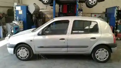 Scrapping Vehicle renault clio ii fase i (b/cbo) 1.2 alize of the year 2001 powered dtf726
