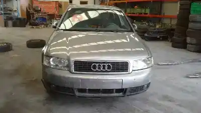Veicolo di demolizione AUDI A4 BERLINA (8E) 1.8 T Sport Edition dell'anno 2000 alimentato AVJ