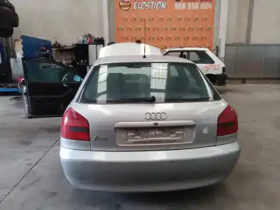Scrapping Vehicle audi a3 (8l) 1.8 ambiente of the year 1998 powered agn