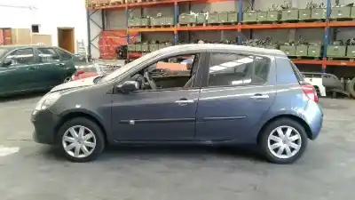 Veículo de Sucata renault clio iii exception do ano 2006 alimentado k4m804